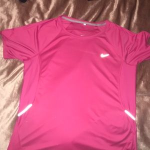 Nike top